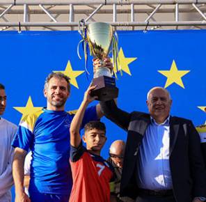 اتحاد الكرة والاتحاد الأوروبي ينظمان فعالية