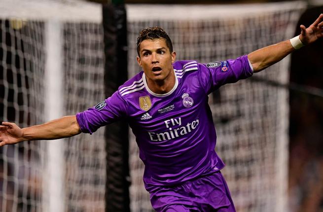 فيديو  هداف دوري الأبطال ماركة مسجلة لرونالدو