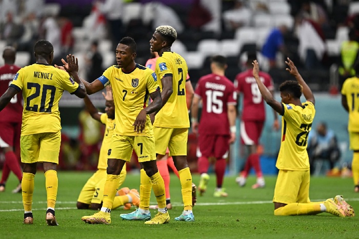 فيديو قطر تخسر من الإكوادور في افتتاح المونديال