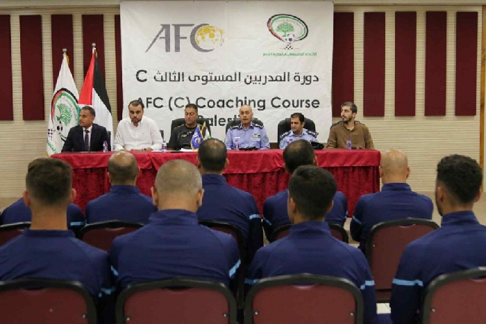 اختتام دورة مدربي كرة القدم للمستوى الثالث لضباط الشرطة