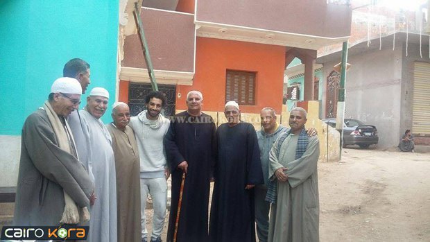 صور كواليس 12 ساعة أسرية لـ  صلاح 