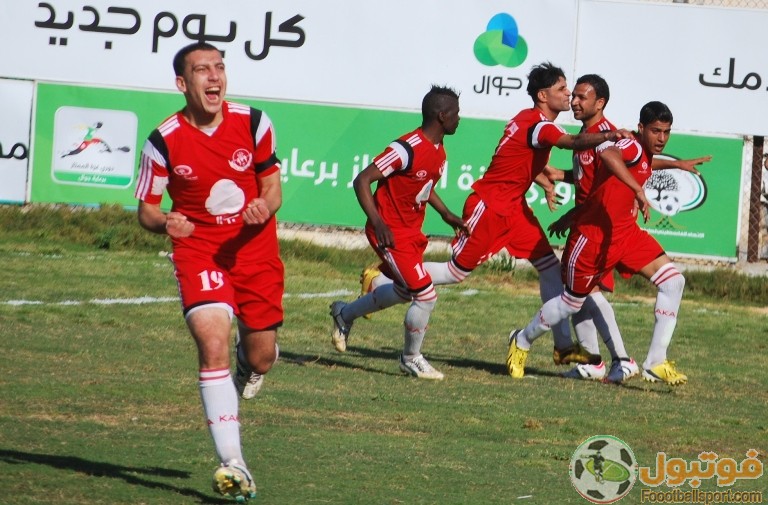 خدمات خان يونس يواصل تدريباته