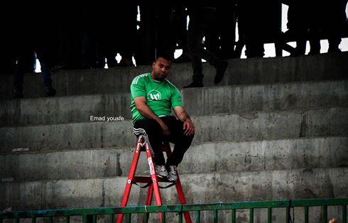 عاشـــق الخدمـــات وحـــش المدرجــــــات