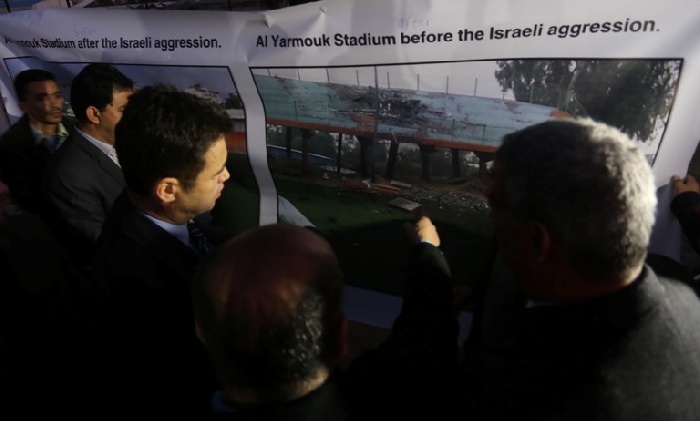 وفد  الفيفا  يزور غزة