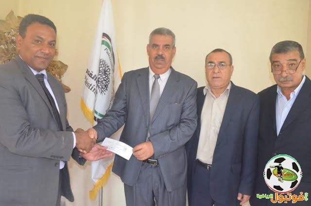 أندية الممتازة تتسلم المنحة الرئاسية