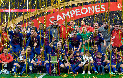 فيديو  برشلونة  ملك أسبانيا للمرة الثلاثين