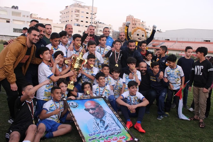 تشامبيونز تتوج بكأس الراحل عبدالله الكرنز لأكاديميات كرة القدم