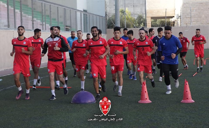 تصريحات مثيرة لرئيس نادي أهلي الخليل