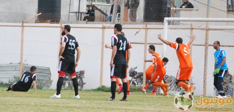 صور البريج يسقط أمام الطواحين بهدف ذاتي