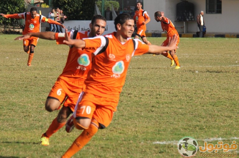 صور الطواحين تنهش لحم النمور