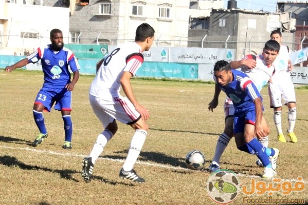 صور الشاطئ يقتسم مائدة النشامى