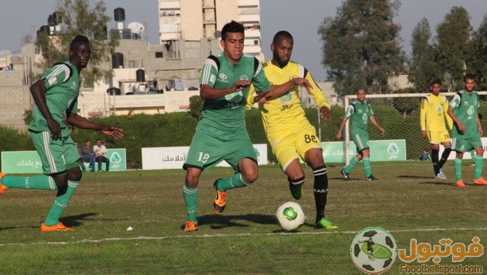 الشجاعية يغزل ثياب الجراح