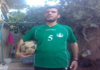 مدرب نادي الاقصى  ينظم الى قافلة الشهدا