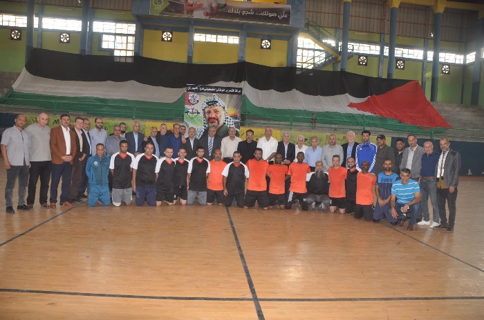 صور جماعي رفح بطلا لكأس الشهيد ياسر عرفات لقدامى اللاعبين