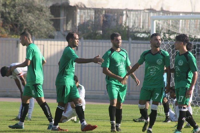 الزيتون يهزم التفاح في الوقت القاتل