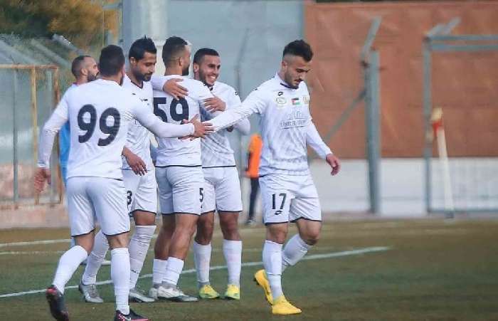 فيديو  العميد يخطف الصدارة  نتائج الجولة 14 وجدول ترتيب دوري المحترفين