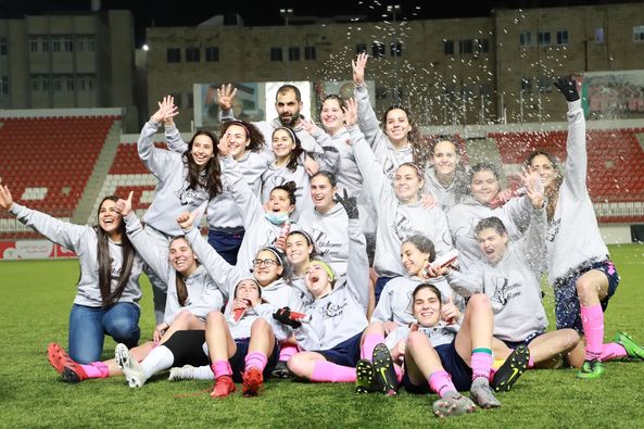 ديار بطلا لكأس رئيس الاتحاد للأندية النسوية