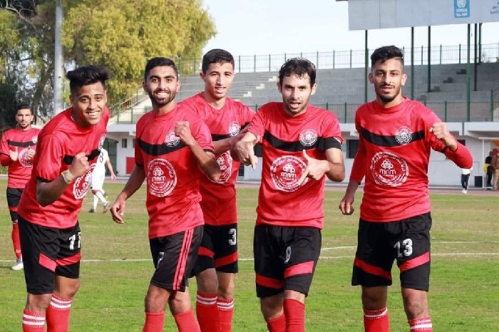 دوري الأولى  الأهلي يضاعف أوجاع الأقصى ويواصل الصدارة