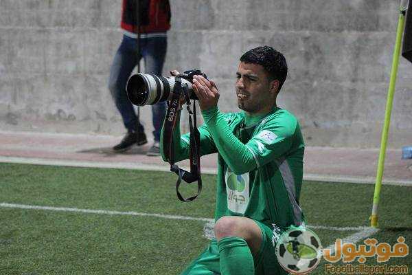 لاعب فلسطيني يحتفل على طريقة هنري