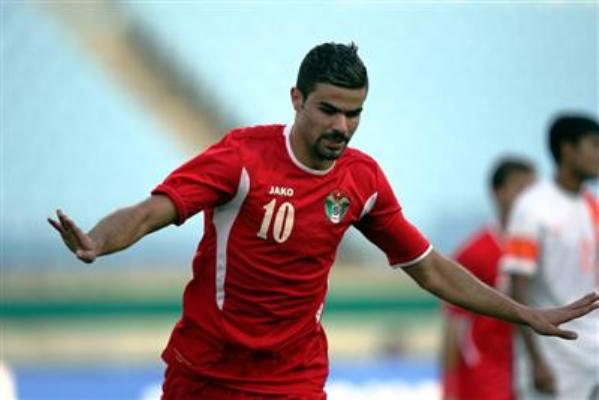  البشتاوي  يعزز صفوف شباب الخليل