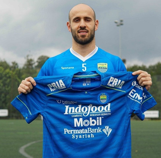محمد باسم يضع حدا لمشواره الاحترافي في أندونيسيا