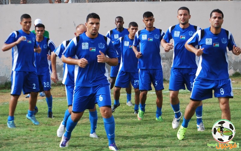 الزعيم يستضيف الأهلي وديا