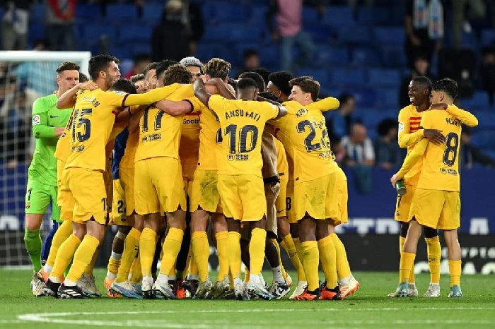 لاعبون أعادوا برشلونة لمنصة تتويج الدوري الأسباني