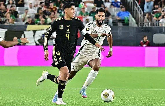 المكسيك تنهي مشوار السعودية في ربع نهائي الكأس الذهبية